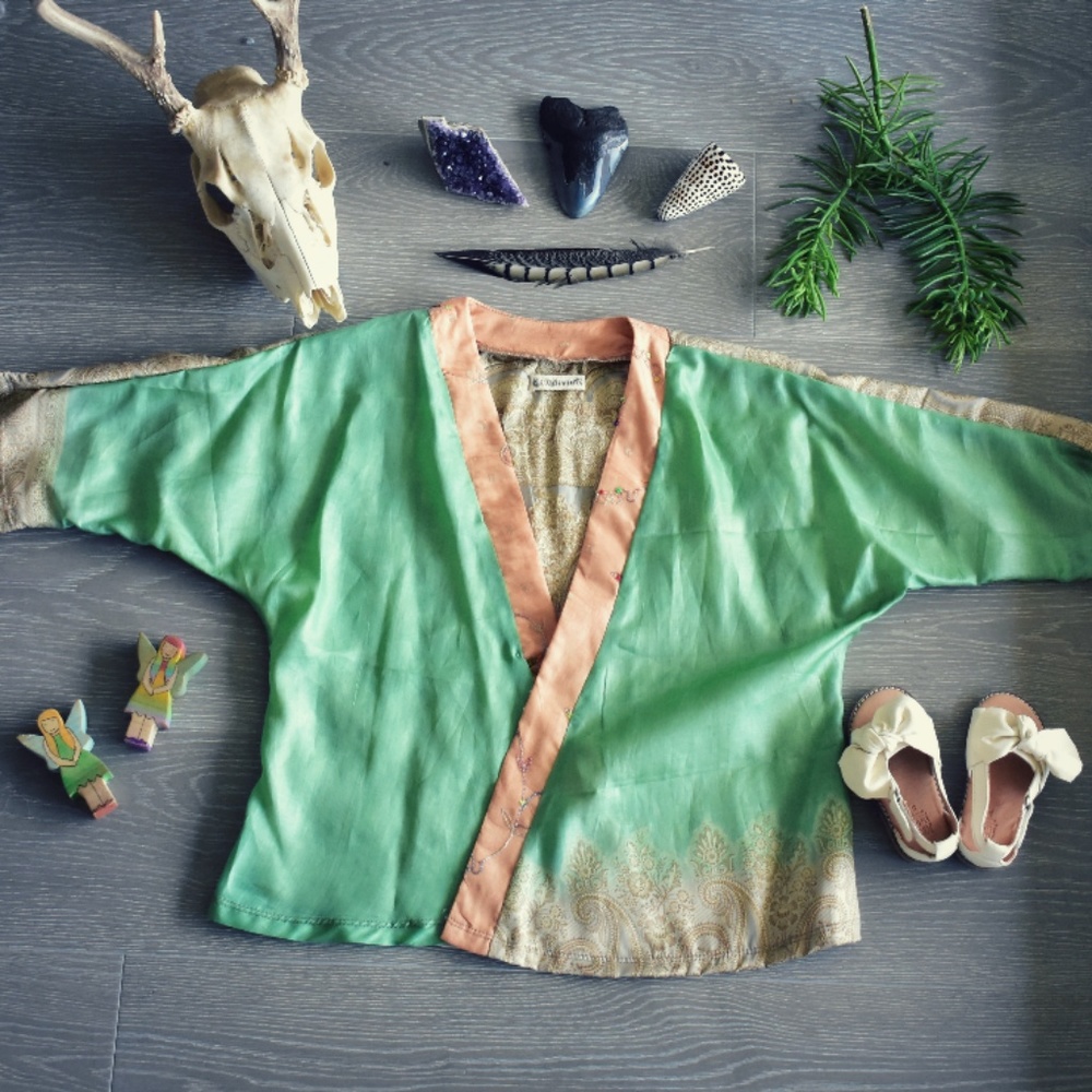 Lux Divine little moon kimono